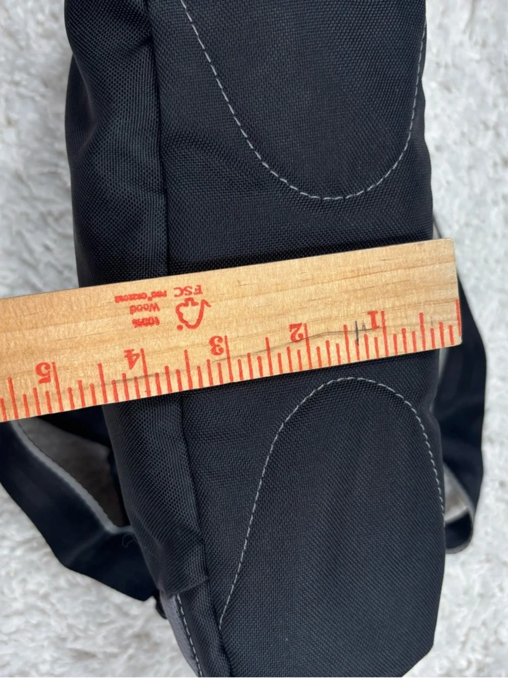 REI Messenger Laptop Bag Gray Black Crossbody Shoulder Travel Organizer EUC